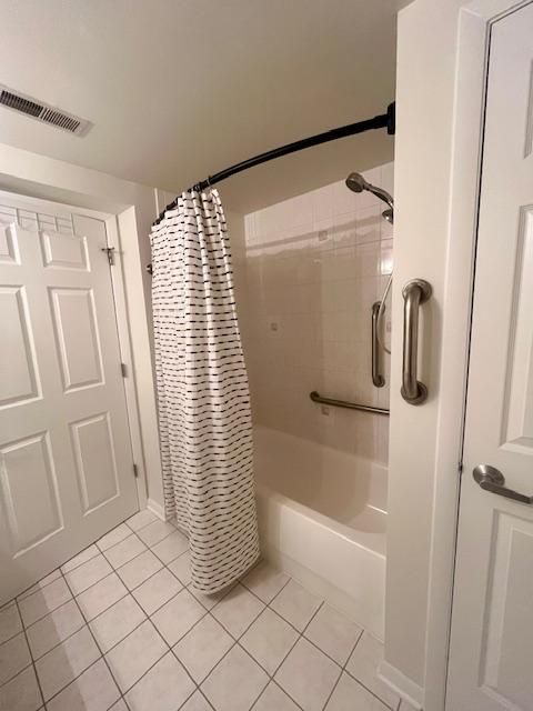 Tiny photo for 3303 Grove Avenue #306, Berwyn, IL 60402 (MLS # 12618957)