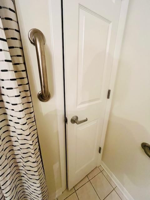 Tiny photo for 3303 Grove Avenue #306, Berwyn, IL 60402 (MLS # 12618957)