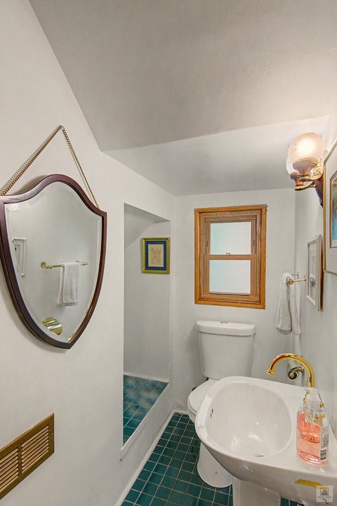 Tiny photo for 120 S Harvey Avenue, Oak Park, IL 60302 (MLS # 12715787)