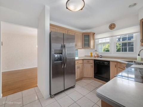Tiny photo for 1039 Oakview Drive, Wheaton, IL 60187 (MLS # 12673817)