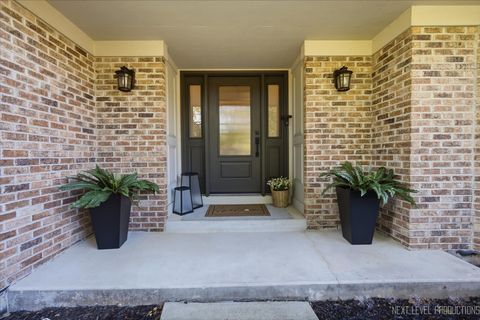 Tiny photo for 510 De Lasalle Avenue, Naperville, IL 60565 (MLS # 12687663)