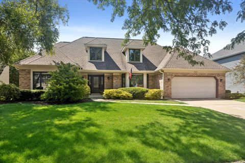 Tiny photo for 510 De Lasalle Avenue, Naperville, IL 60565 (MLS # 12687663)