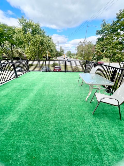 Tiny photo for 1306 S New Wilke Road #2B, Arlington Heights, IL 60005 (MLS # 12529115)