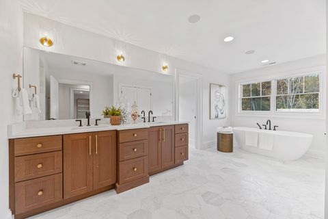 Tiny photo for 1959 Windridge Drive, Lake Forest, IL 60045 (MLS # 12294954)