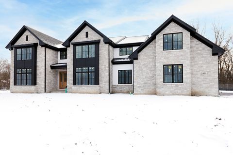 Photo of 1959 Windridge Drive, Lake Forest, IL 60045 (MLS # 12294954)