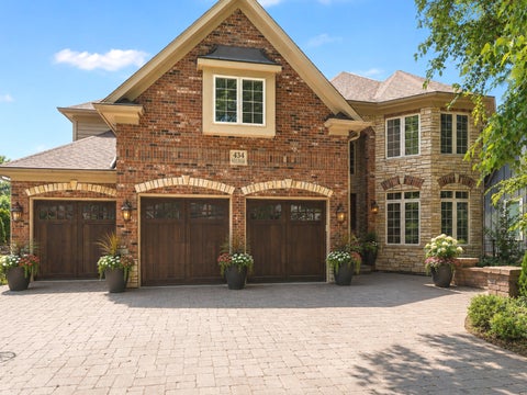 Photo of 434 W Benton Avenue, Naperville, IL 60540 (MLS # 12755804)