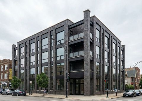 2072 N Western Avenue PH-402 Chicago IL 60647