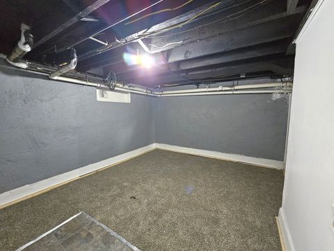 Tiny photo for 2614 McKinley Avenue, Davenport, IA 52802 (MLS # 12549316)