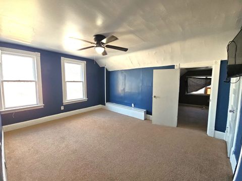 Tiny photo for 2614 McKinley Avenue, Davenport, IA 52802 (MLS # 12549316)