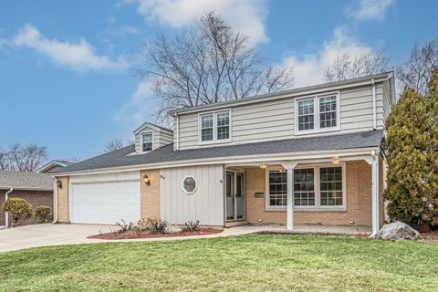 Photo of 914 W Noyes Street, Arlington Heights, IL 60005 (MLS # 12570737)