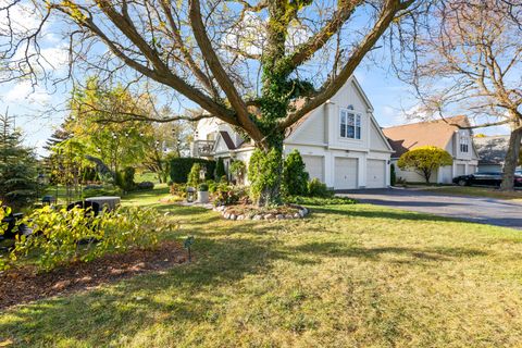 1376 Longacre Lane Wheeling IL 60090