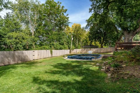Tiny photo for 2014 Glenview Road, Rockford, IL 61107 (MLS # 12473496)