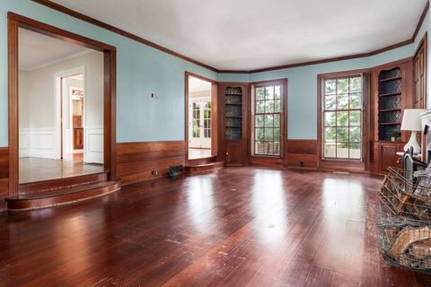 Tiny photo for 2014 Glenview Road, Rockford, IL 61107 (MLS # 12473496)