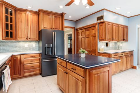 Tiny photo for 2014 Glenview Road, Rockford, IL 61107 (MLS # 12473496)