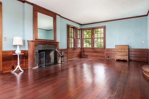 Tiny photo for 2014 Glenview Road, Rockford, IL 61107 (MLS # 12473496)