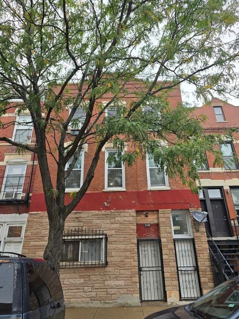 1328 W 19th Street 2 Chicago IL 60608