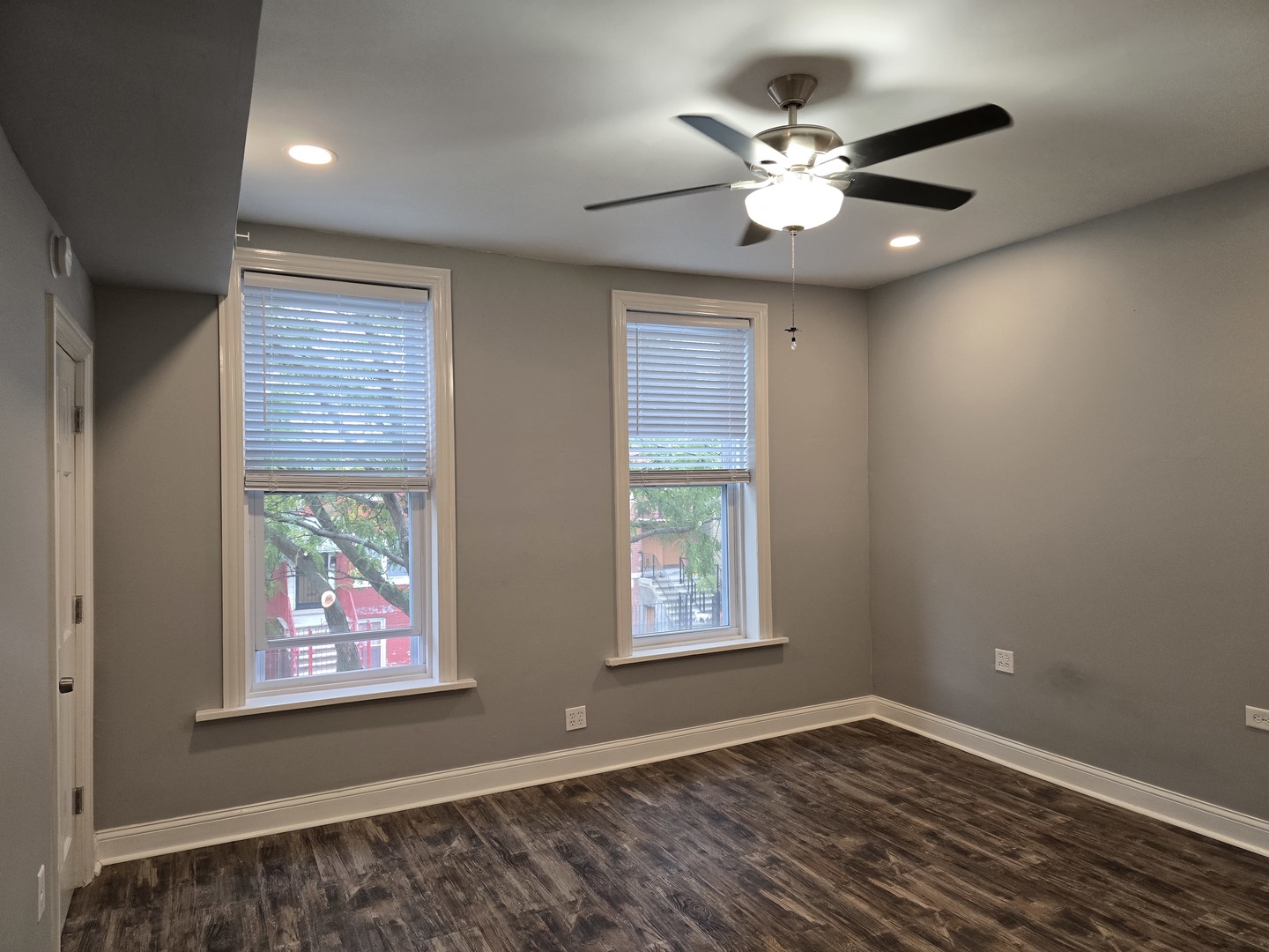 1328 W 19th Street 2