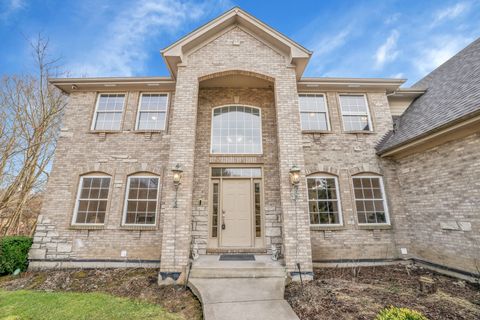 39W027 Dean Street St. Charles IL 60175