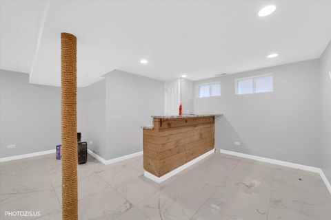Tiny photo for 345 W Swann Street, Chicago, IL 60609 (MLS # 12616031)