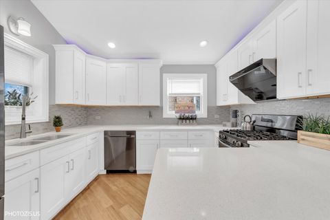 Tiny photo for 345 W Swann Street, Chicago, IL 60609 (MLS # 12616031)