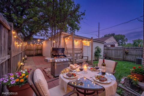 Tiny photo for 345 W Swann Street, Chicago, IL 60609 (MLS # 12616031)