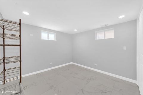 Tiny photo for 345 W Swann Street, Chicago, IL 60609 (MLS # 12616031)