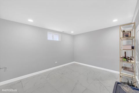 Tiny photo for 345 W Swann Street, Chicago, IL 60609 (MLS # 12616031)