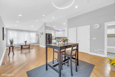 Tiny photo for 345 W Swann Street, Chicago, IL 60609 (MLS # 12616031)