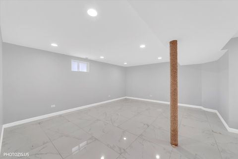 Tiny photo for 345 W Swann Street, Chicago, IL 60609 (MLS # 12616031)