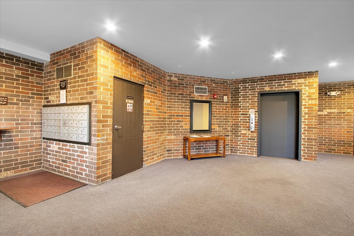 1002 Castilian Court 302