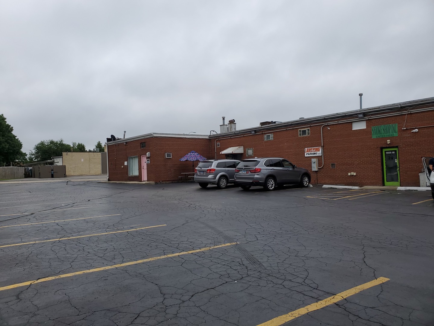 Rear Parking lot can fit 35 spots