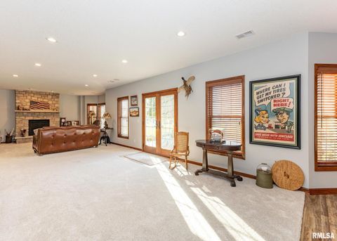 Tiny photo for 28055 238TH Street, Le Claire, IA 52753 (MLS # QC4268951)