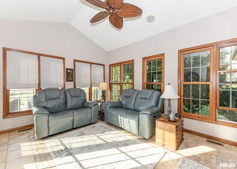 Tiny photo for 28055 238TH Street, Le Claire, IA 52753 (MLS # QC4268951)