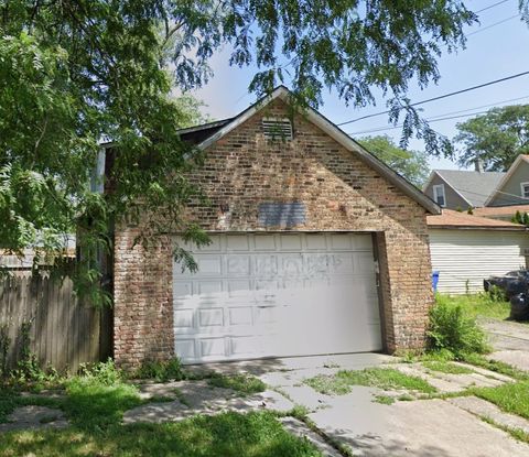 Tiny photo for 2059 W 68th Street, Chicago, IL 60636 (MLS # 12515335)