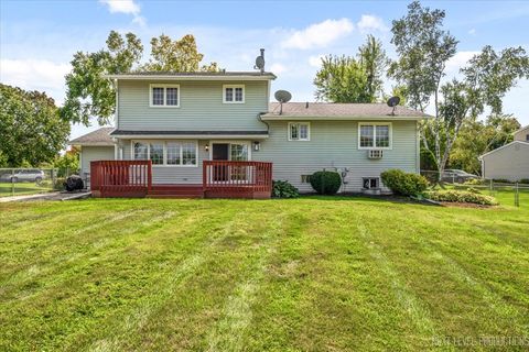 Tiny photo for 38W144 Beckman Trail, Elgin, IL 60124 (MLS # 12474864)