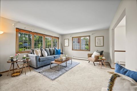 Tiny photo for 38W144 Beckman Trail, Elgin, IL 60124 (MLS # 12474864)