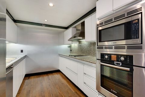 Tiny photo for 161 E Chicago Avenue #38C, Chicago, IL 60611 (MLS # 12482990)