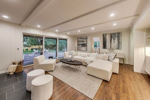 Tiny photo for 650 Midfield Lane, Northbrook, IL 60062 (MLS # 12480003)