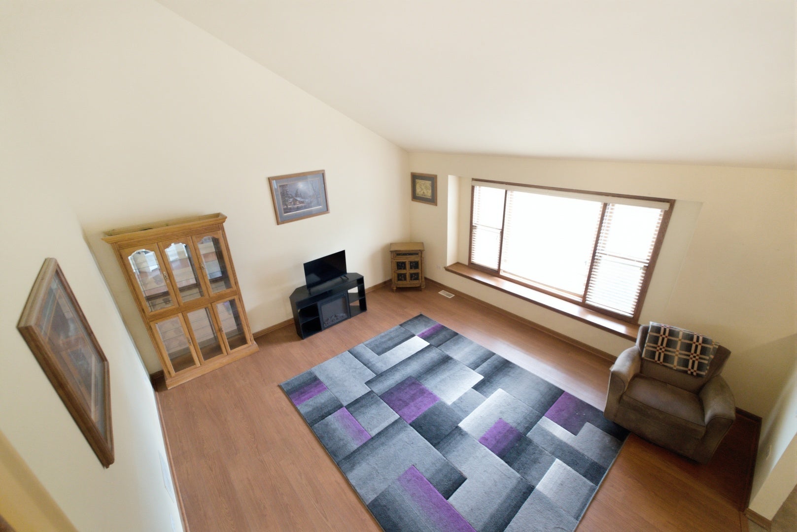 1375 E Cap Circle