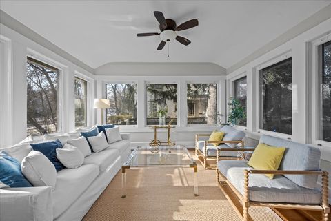 Tiny photo for 412 Central Avenue, Wilmette, IL 60091 (MLS # 12568859)