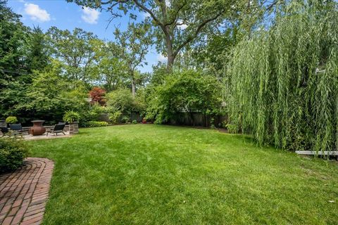 Tiny photo for 412 Central Avenue, Wilmette, IL 60091 (MLS # 12568859)