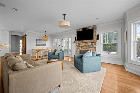 Tiny photo for 412 Central Avenue, Wilmette, IL 60091 (MLS # 12568859)