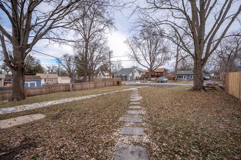 Tiny photo for 42425 N Park Lane E, Antioch, IL 60002 (MLS # 12533449)