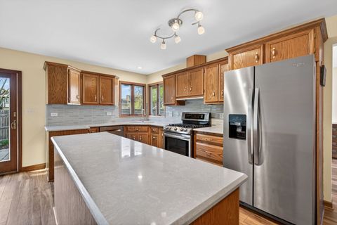 Tiny photo for 3211 Wild Oaks Court, Joliet, IL 60431 (MLS # 12622823)