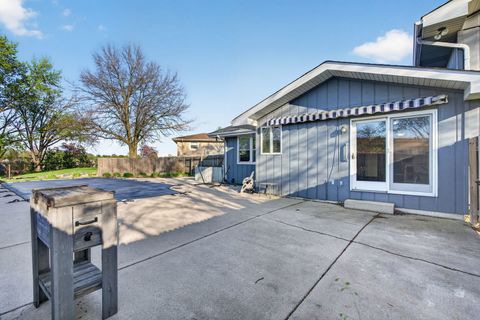 Tiny photo for 3211 Wild Oaks Court, Joliet, IL 60431 (MLS # 12622823)