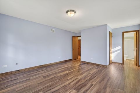 Tiny photo for 3211 Wild Oaks Court, Joliet, IL 60431 (MLS # 12622823)