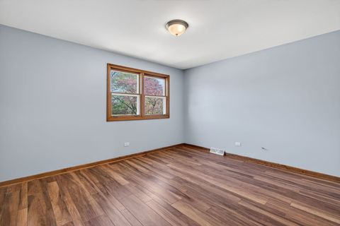 Tiny photo for 3211 Wild Oaks Court, Joliet, IL 60431 (MLS # 12622823)