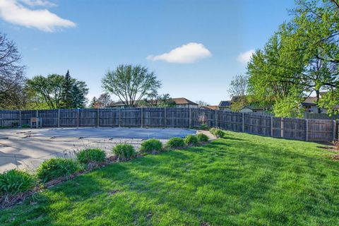 Tiny photo for 3211 Wild Oaks Court, Joliet, IL 60431 (MLS # 12622823)