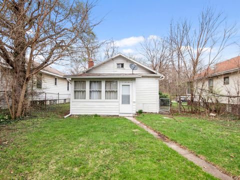 Tiny photo for 156 E 10th Street, Chicago Heights, IL 60411 (MLS # 12610912)