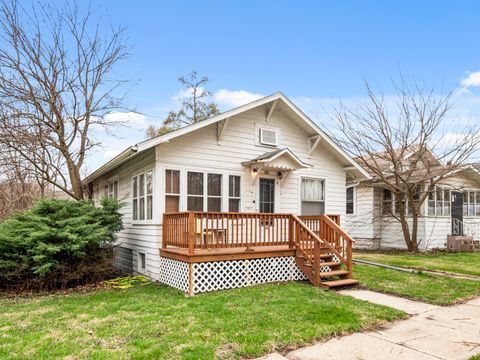 Tiny photo for 156 E 10th Street, Chicago Heights, IL 60411 (MLS # 12610912)